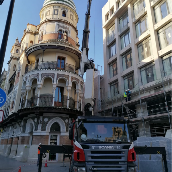 Trabajo Av. Constitución en Sevilla